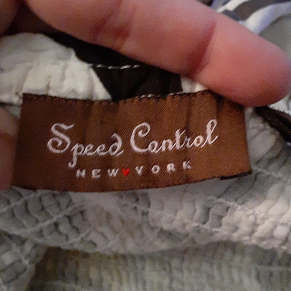 Speed Control Dress - Picture 2 of 3